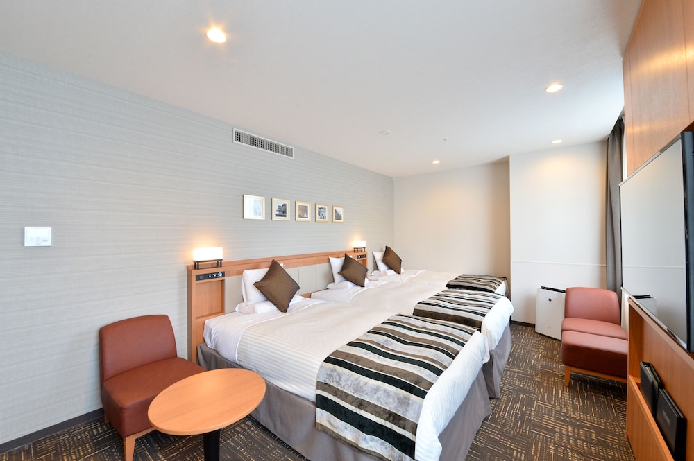 スーペリアファミリールーム (禁煙) 客室4 | 函館国際ホテル