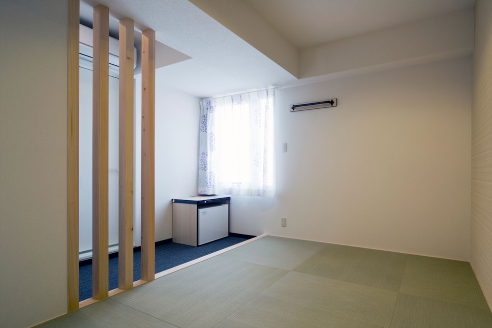 和室、喫煙 客室1 | グリーンリッチホテル京都駅南 本館·清采館 人工温泉·二股湯の華