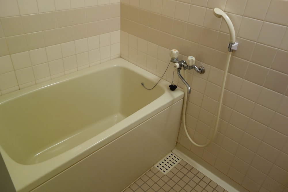 スーペリア 和室 バス付き (禁煙) 深めの浴槽0 | 睦館