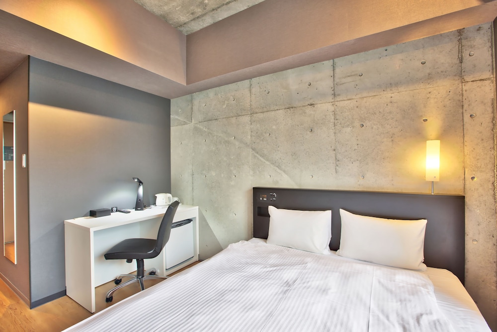 新館リラックスクイーン 禁煙 客室の設備とサービス0 | 那覇ウエスト イン