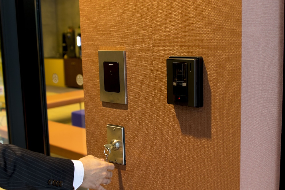 本館コンフォートクイーン 禁煙 客室10 | 那覇ウエスト イン