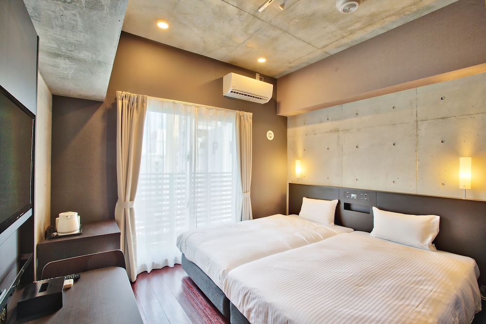 新館 ハリウッドツイン 上層階確約 禁煙 客室5 | 那覇ウエスト イン