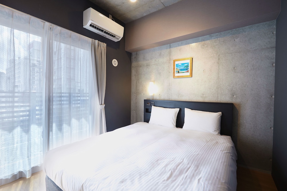 新館プレミアムクイーン 禁煙 客室1 | 那覇ウエスト イン