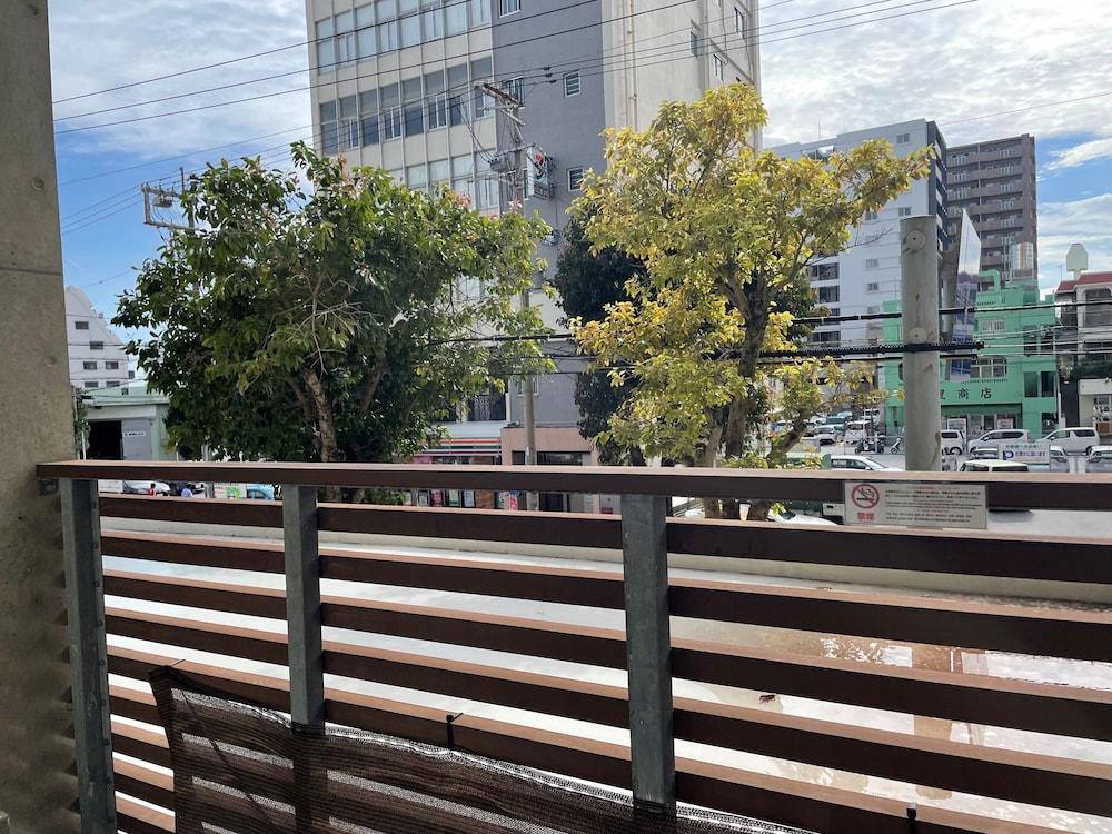 新館リラックスクイーン 禁煙 部屋からの景観0 | 那覇ウエスト イン