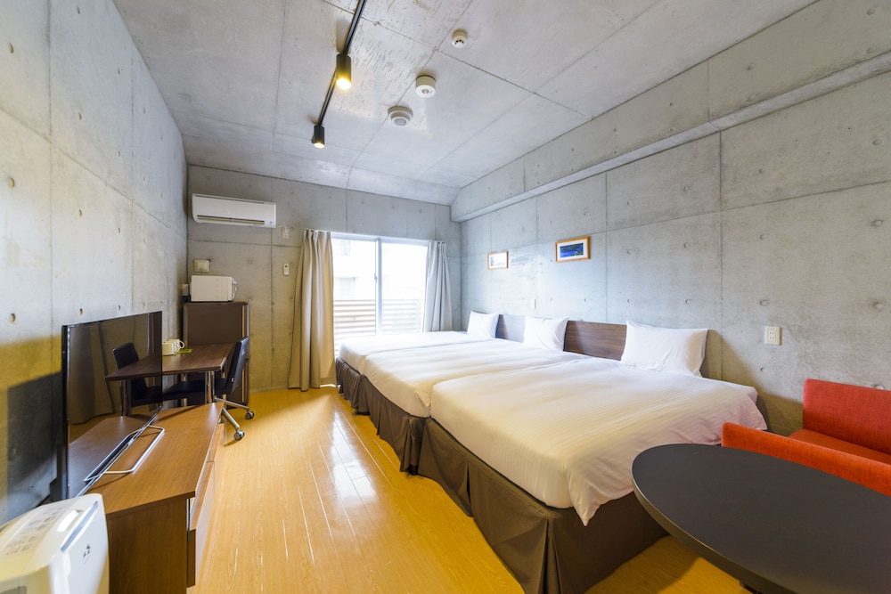 本館デラックストリプル (3名利用) 禁煙 | 那覇ウエスト イン