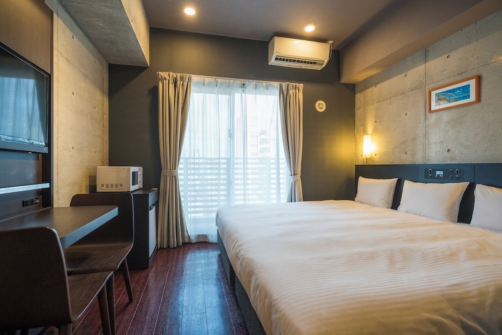 [新館] キング (禁煙) | 那覇ウエスト イン