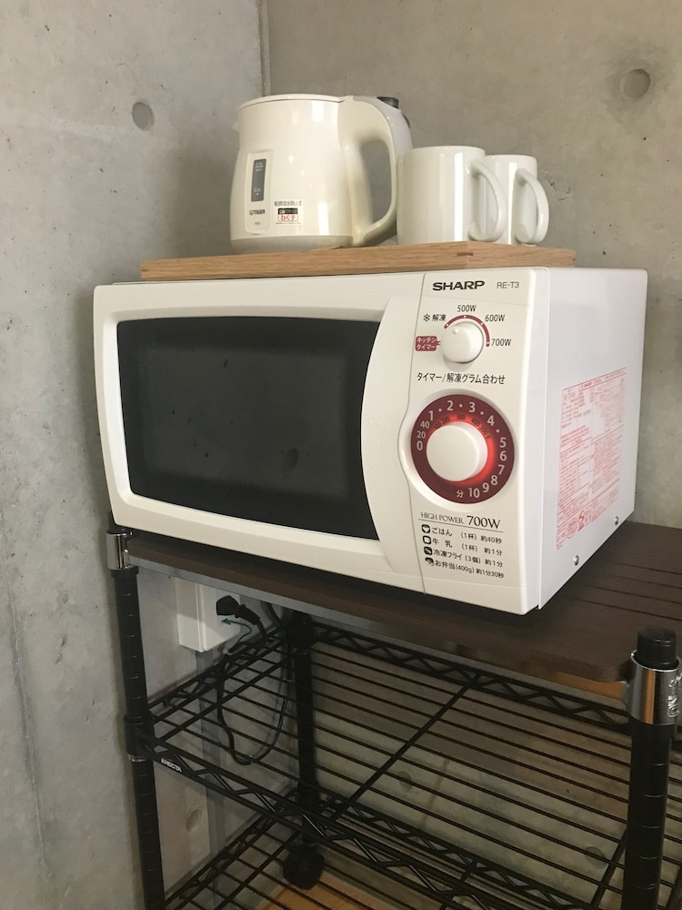 [本館] レジデンスハリウッドツイン (キッチン付) (禁煙) 電子レンジ0 | 那覇ウエスト イン