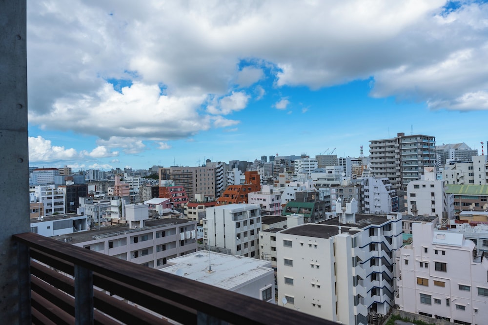 新館カジュアルダブル 禁煙 シティ ビュー0 | 那覇ウエスト イン