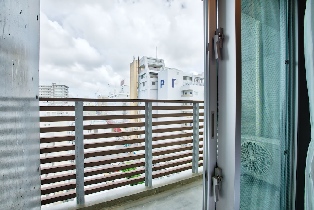 新館カジュアルダブル 禁煙 部屋からの景観0 | 那覇ウエスト イン