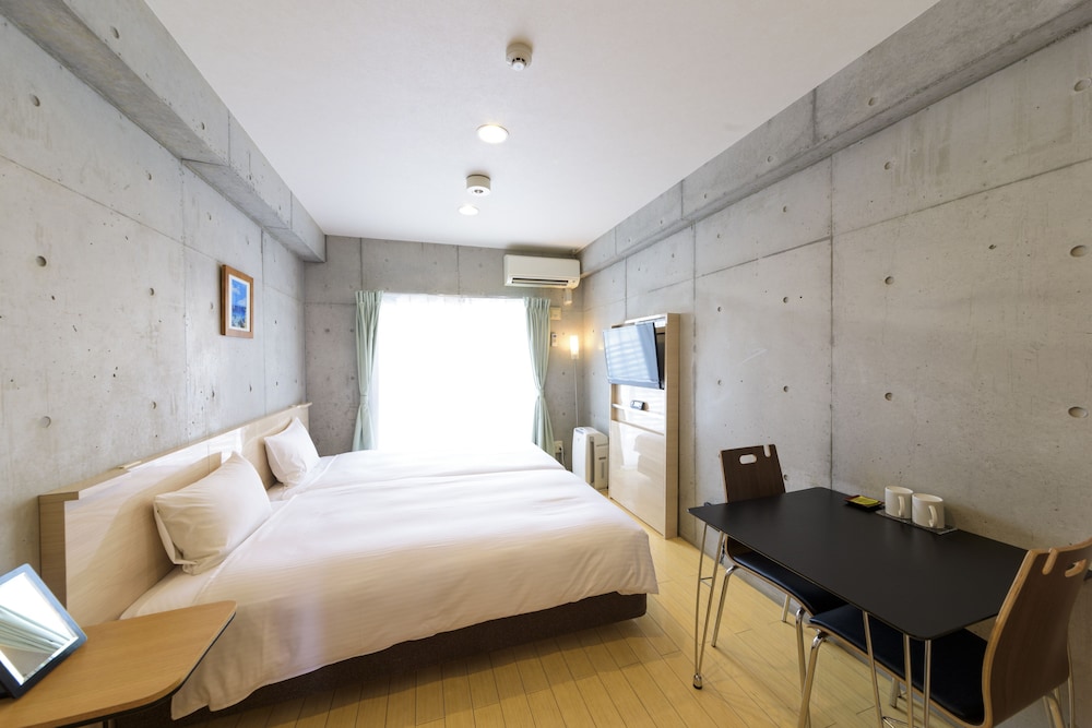 [本館] レジデンスハリウッドツイン (キッチン付) (禁煙) 客室2 | 那覇ウエスト イン