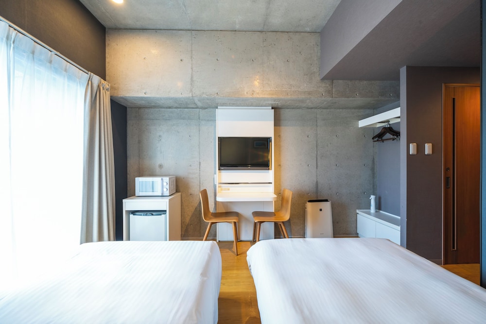 新館 スタンダードツイン 禁煙 | 那覇ウエスト イン