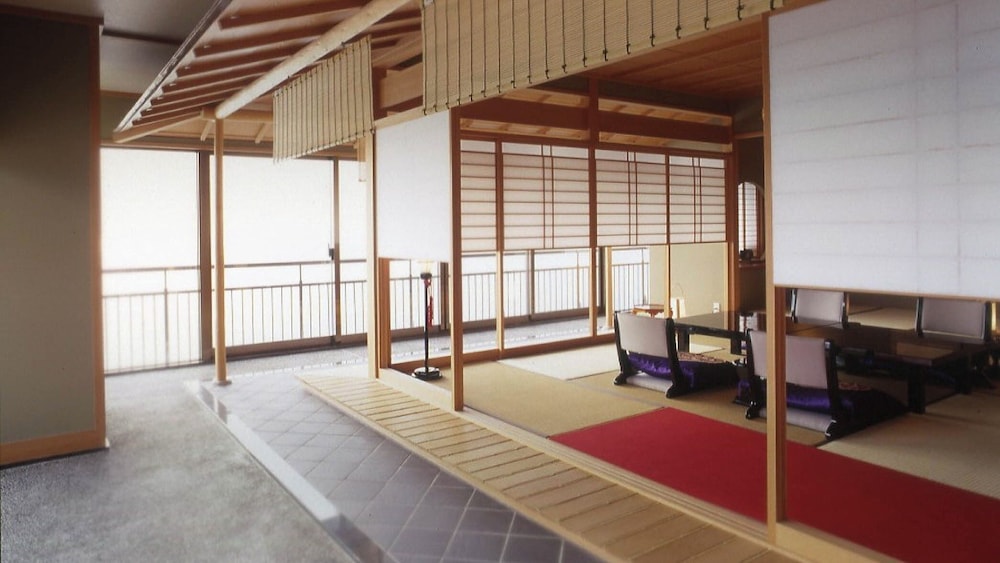 和室 客室3 | 南知多 山海温泉 【和風旅館 粛 海風】