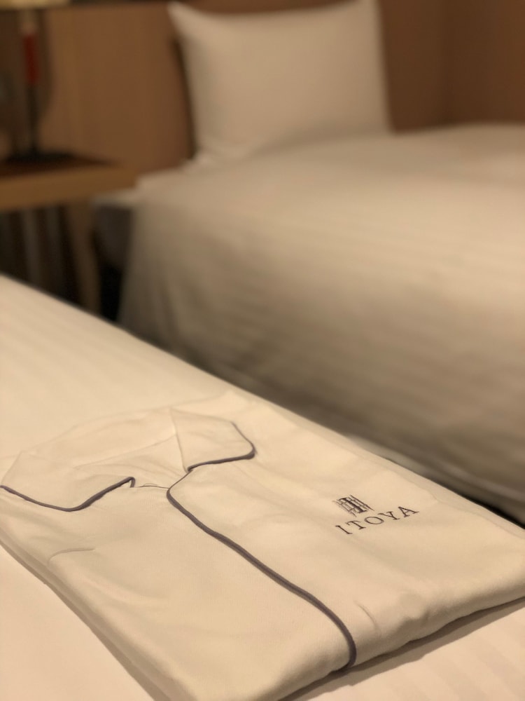 スタンダード ツインルーム 禁煙 客室1 | 京都糸屋ホテル