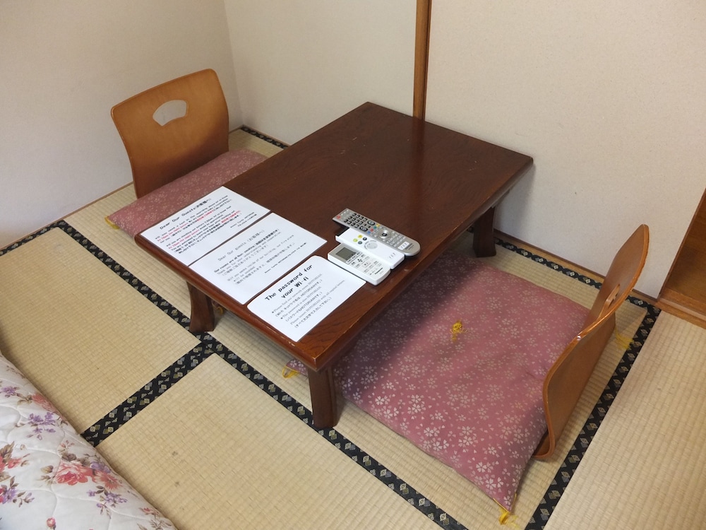 ツインルーム　洋室 客室3 | アネックス タートル ほとり庵