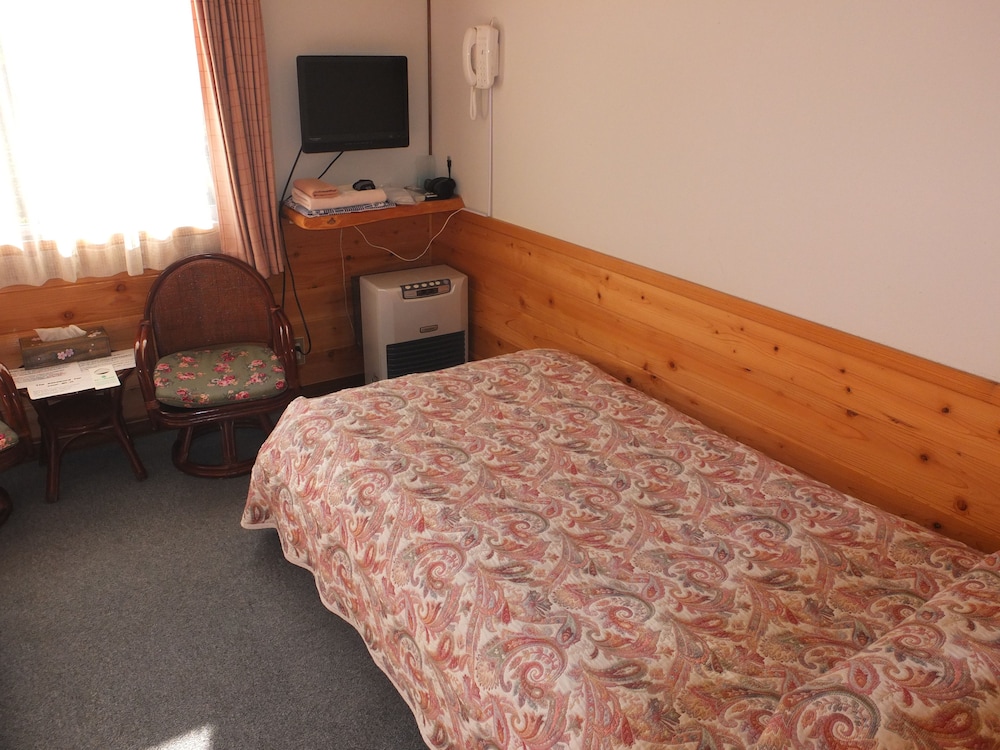 ツインルーム　洋室 バスルームなし | タートル イン 日光