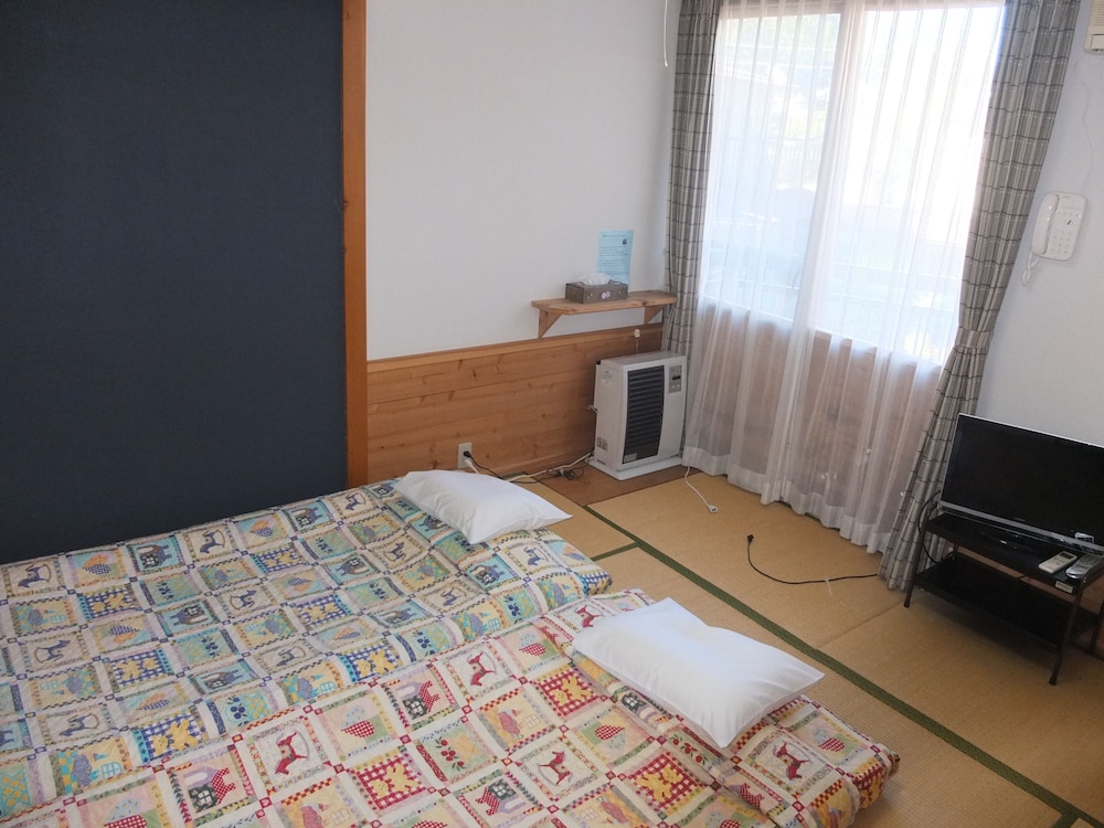 ツインルーム 客室2 | タートル イン 日光