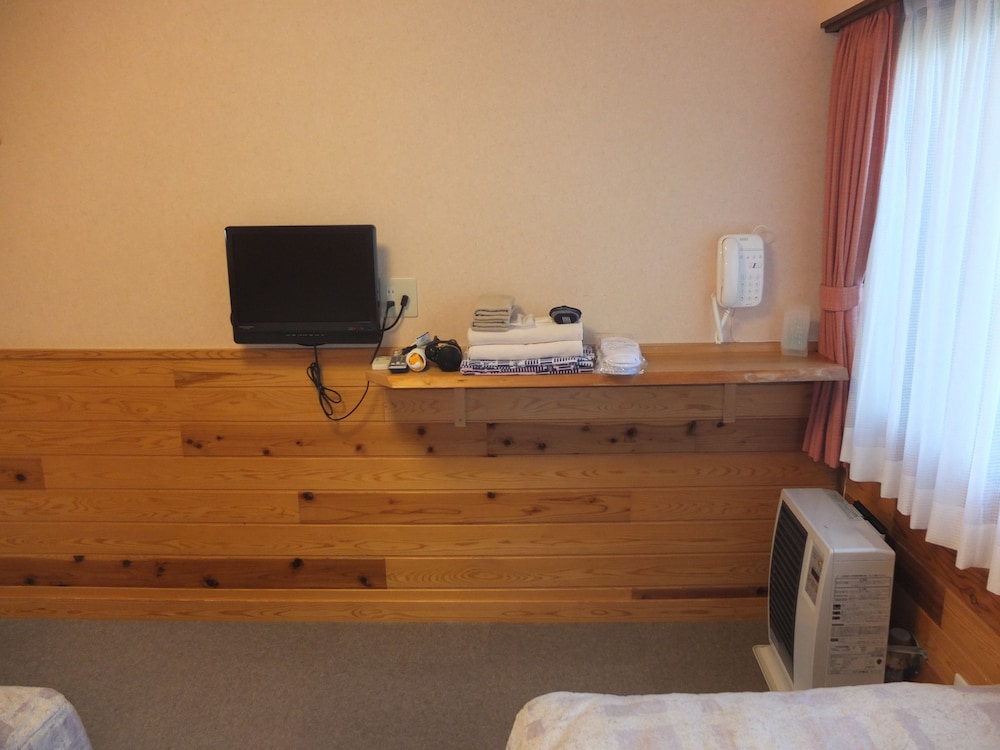 ツインルーム　洋室 バスルームなし 客室4 | タートル イン 日光