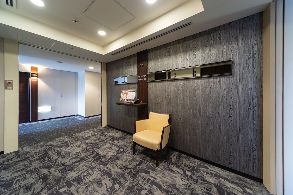 [禁煙] スモールダブルルーム/15平米/140cmベッド1台 客室2 | ホテルウィングインターナショナルプレミアム東京四谷