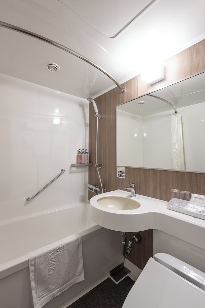 スタンダード ダブルルーム 喫煙可 バスルーム0 | ホテルレイクアルスター アルザ泉大津