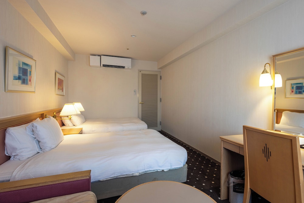 スタンダード ツインルーム 禁煙 客室2 | ホテルレイクアルスター アルザ泉大津
