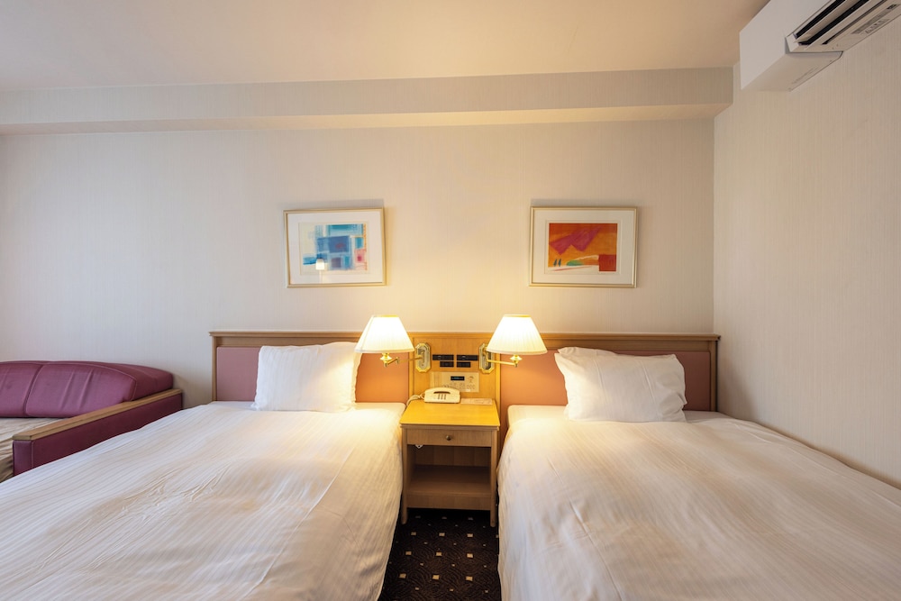 スタンダード ツインルーム 禁煙 客室1 | ホテルレイクアルスター アルザ泉大津