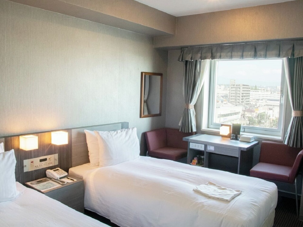 エコノミー ツインルーム 禁煙 客室1 | ホテルレイクアルスター アルザ泉大津