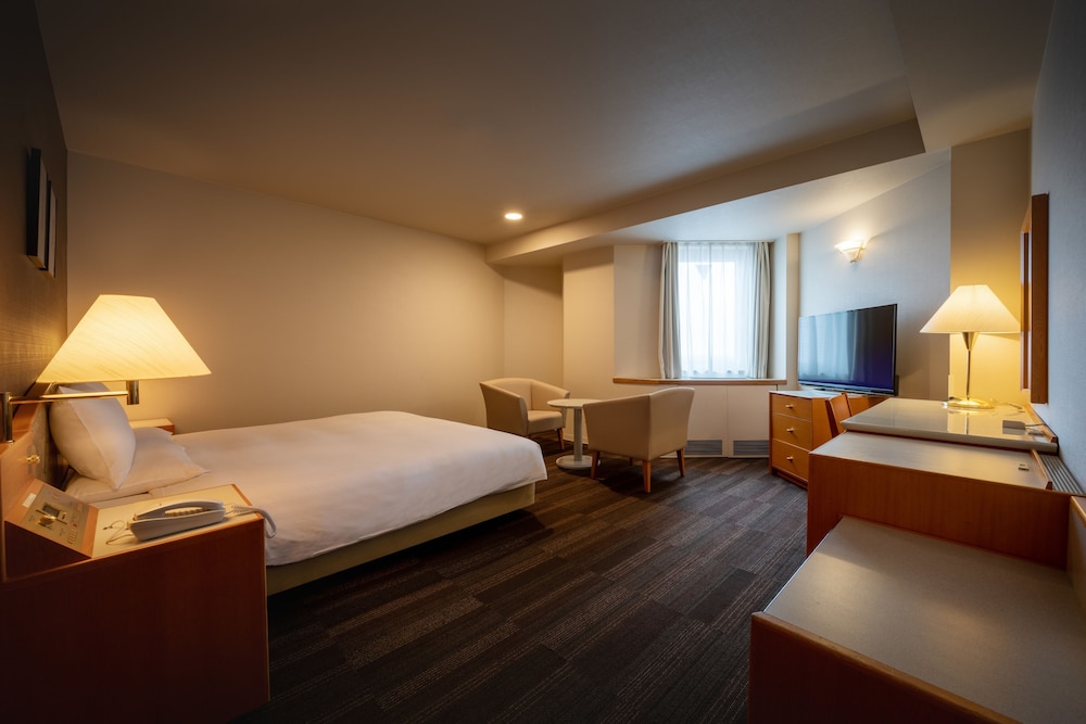 デラックス ダブルルーム 禁煙 客室1 | エア ターミナル ホテル