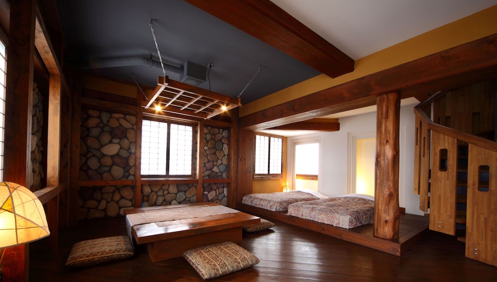 メゾネットスイート 禁煙 | ホテルアジール・奈良