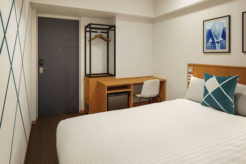 ルーム ダブルベッド 1 台 客室3 | Four Points Flex By Sheraton 東京上野