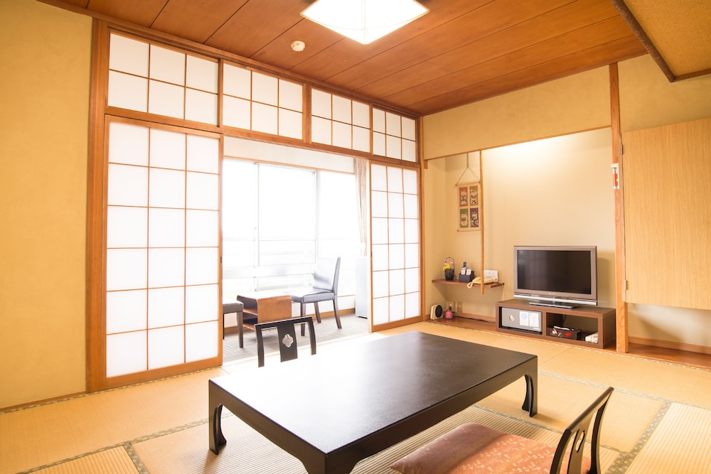 和室 布団 禁煙 マウンテンビュー | 神戸有馬温泉 元湯 龍泉閣