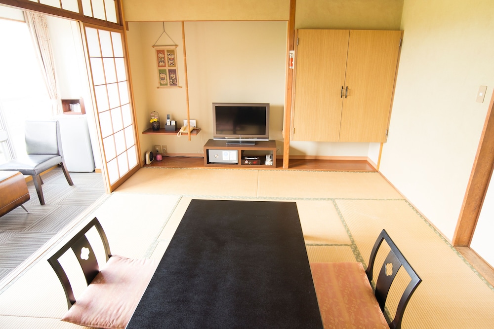 和室 布団 禁煙 マウンテンビュー 客室2 | 神戸有馬温泉 元湯 龍泉閣