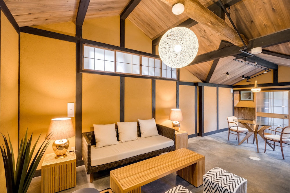 グランド ツイン ルーム 客室2 | 竹田城 城下町ホテル EN