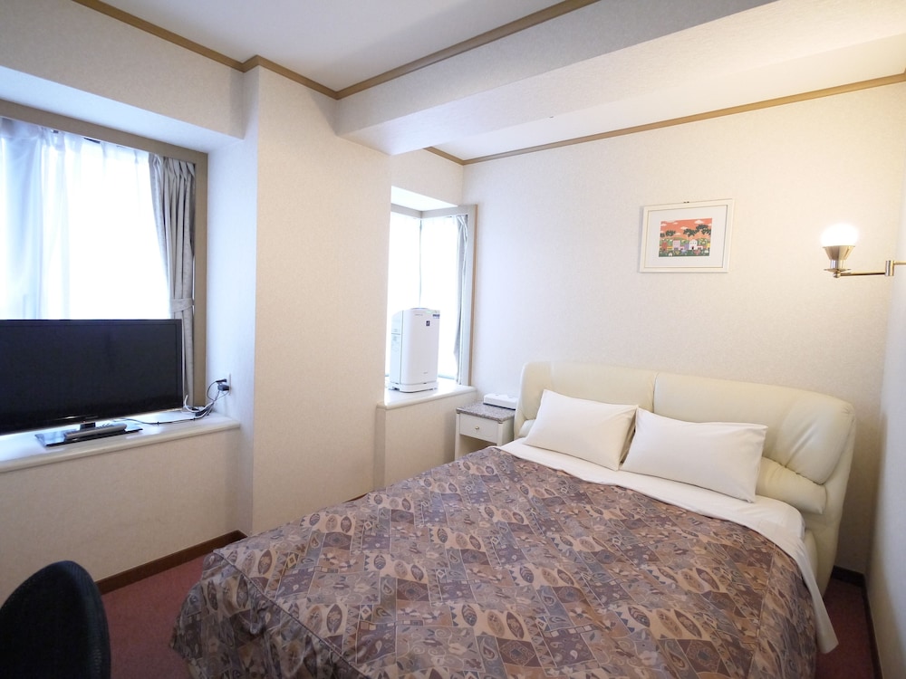 スーペリア ダブルルーム 禁煙 客室1 | U・コミュニティホテル