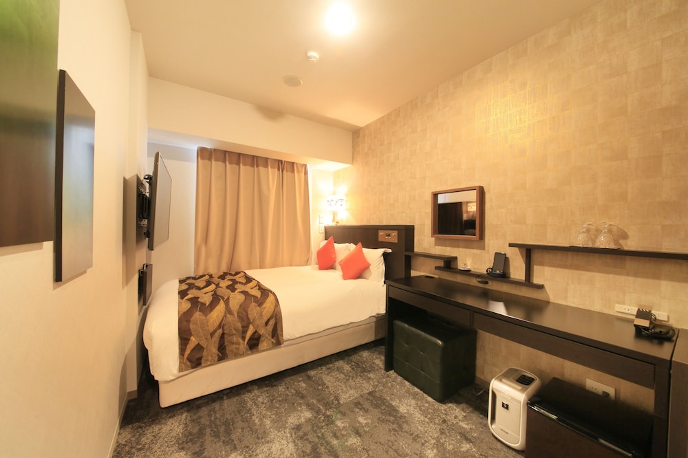 モデレート ダブルルーム 禁煙 (ダブルベッド1台) 客室2 | センチュリオンホテル池袋
