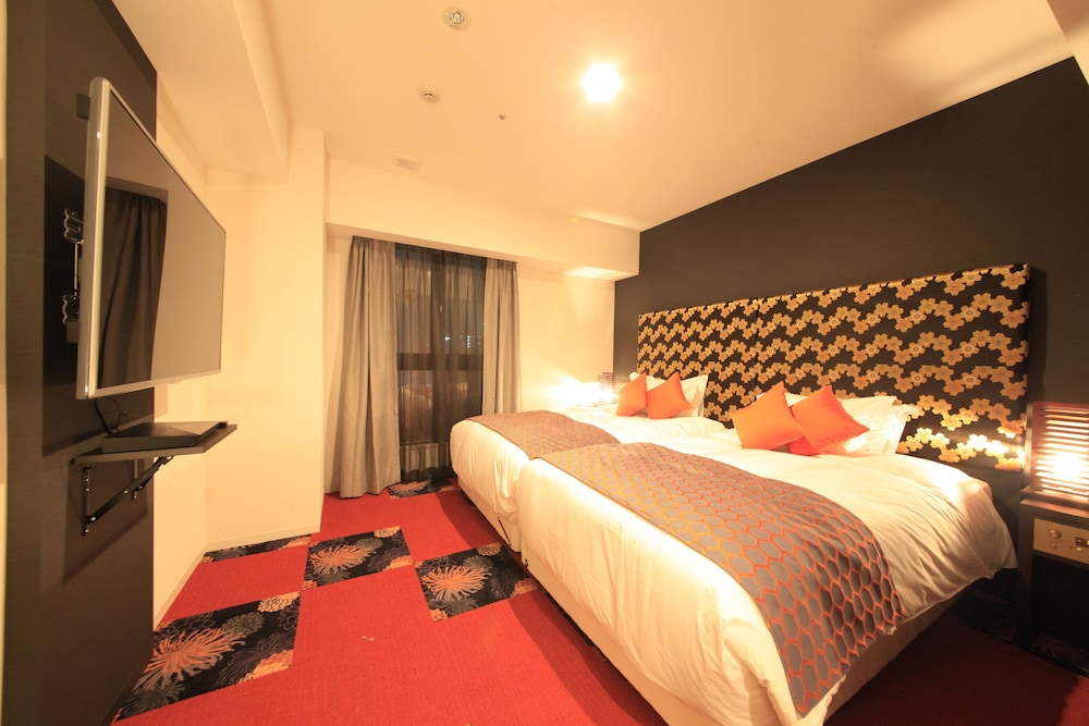 スタンダード ツインルーム 禁煙 (セミダブルベッド2台) | センチュリオンホテル池袋