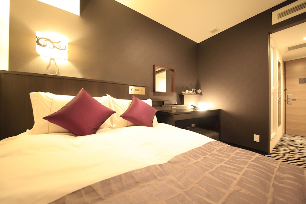 モデレート ダブルルーム 禁煙 (ダブルベッド1台) 客室1 | センチュリオンホテル池袋