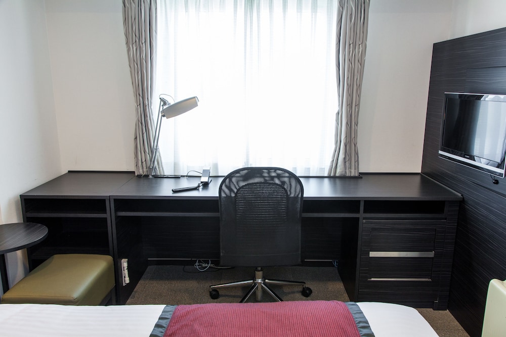 スーペリア ルーム クイーンベッド 1 台 禁煙 客室1 | マイステイズ 新浦安コンファレンスセンター