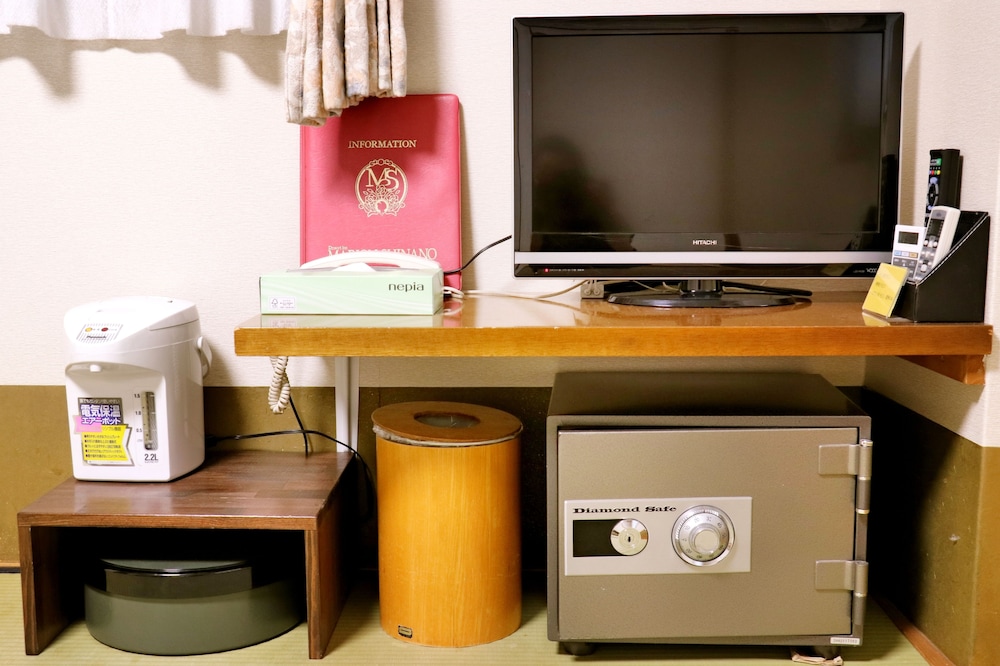 和室8畳 客室4 | リゾートイン マリオンシナノ