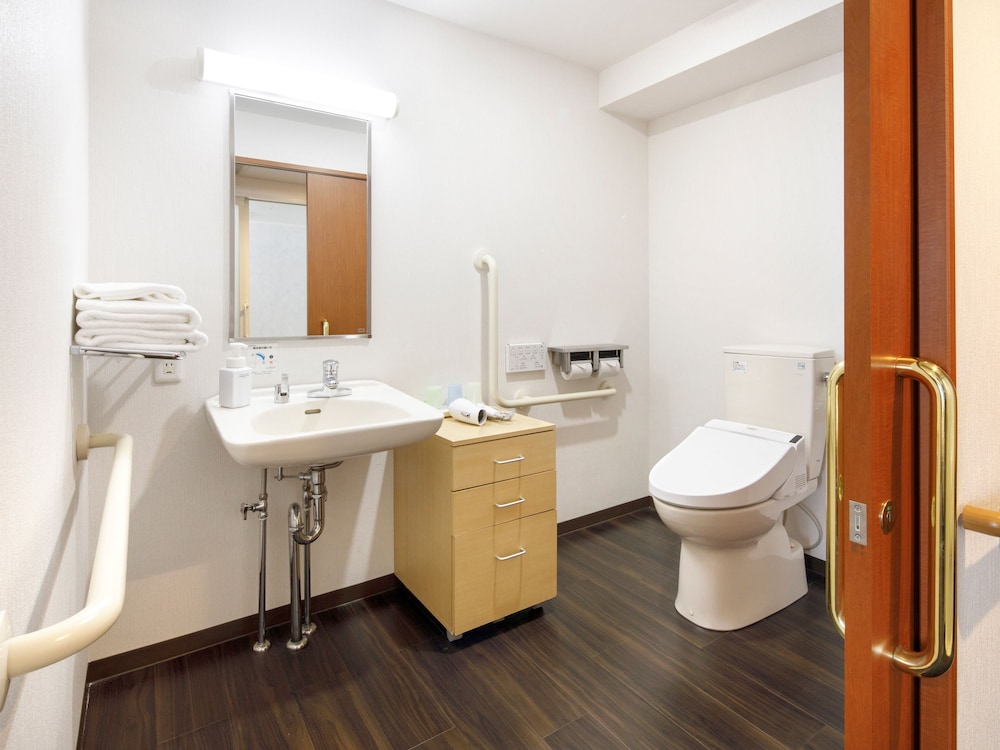 アクセシブルツイン(禁煙) バスルーム0 | ホテルマイステイズ舞浜