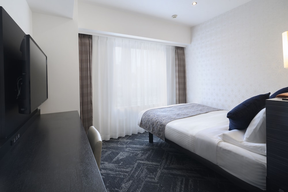 スタンダードダブル 禁煙 大人定員2名 客室1 | ホテルマイステイズ浜松町