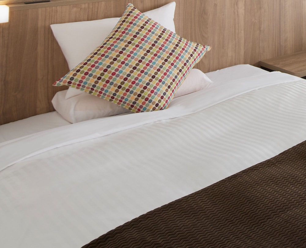 (禁煙) スタンダードセミダブル シングルベッド1台 (ハウスキーピングは有料オプション) 客室3 | ホテルマイステイズ清澄白河