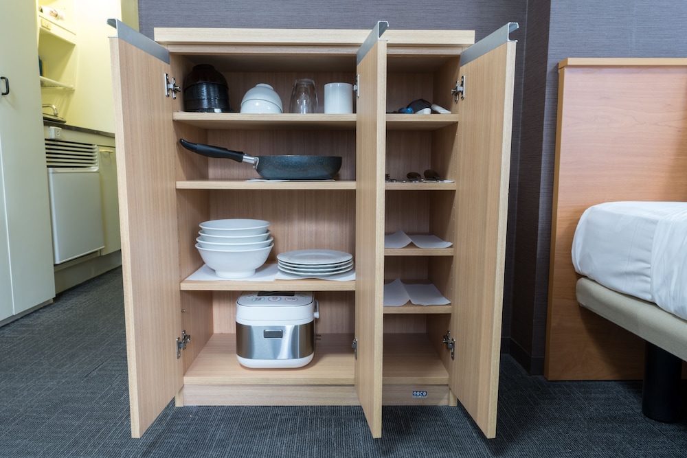 スタンダード ツインルーム 喫煙可 簡易キッチン (ハウスキーピングは有料オプション) 客室の設備とサービス0 | フレックステイイン白金