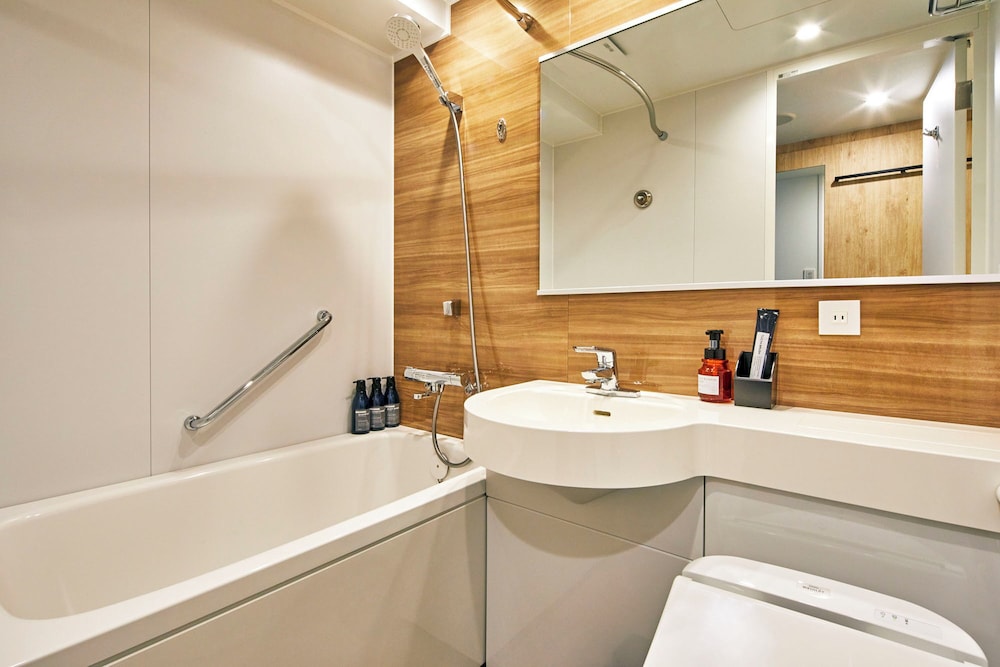 [禁煙] セミダブルルーム バスルーム0 | ホテル ルミエール 葛西