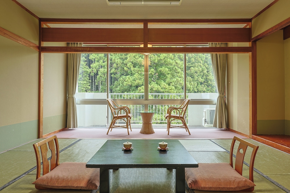 和室 禁煙 客室1 | 火の谷温泉 美杉リゾート