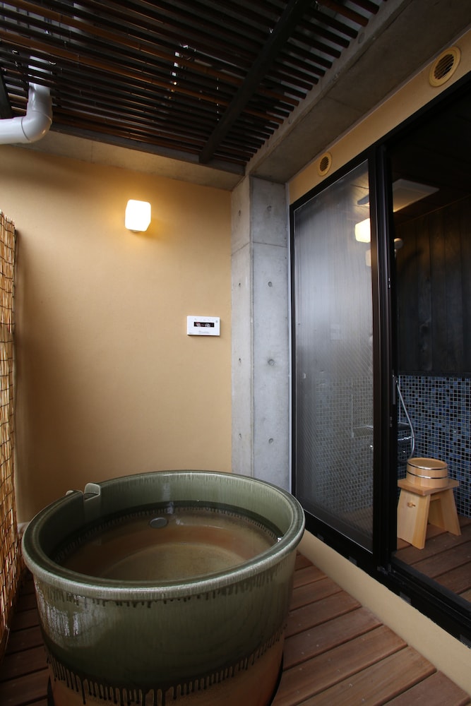 Japanese Style Room With Open-Air Bath (Room #303) : 2 meals (No Child Allowed, Check in until 7pm) 客室1 | 和鹿彩 別邸