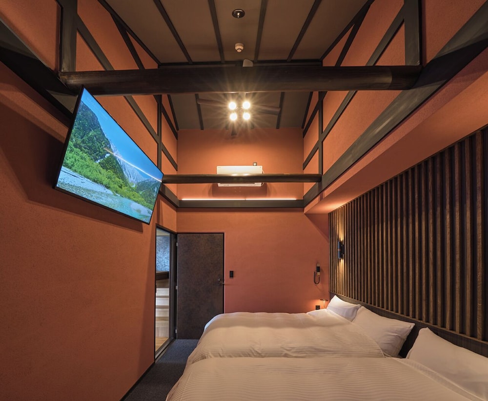 Japanese Style Room With Open-Air Bath (Room #403) : 2 meals (No Child Allowed, Check in until 7pm) 客室7 | 和鹿彩 別邸