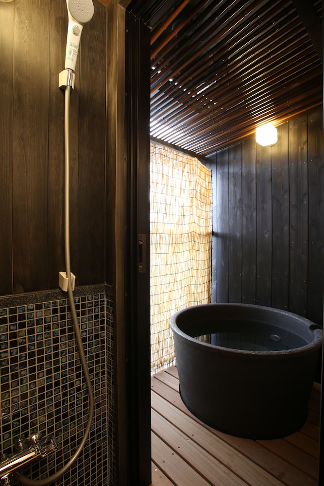 Japanese Style Room With Open-Air Bath (Room #301) : 2 meals (No Child Allowed, Check in until 7pm) バスルーム0 | 和鹿彩 別邸