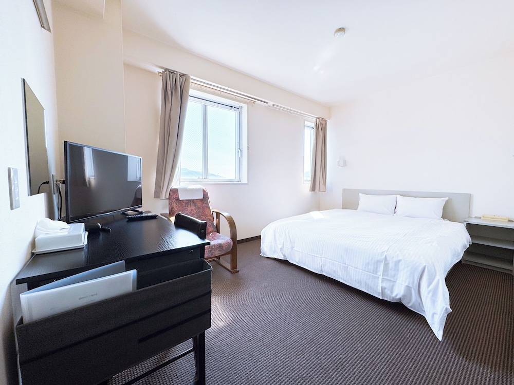 ダブルルーム 喫煙可 | 宇和島オリエンタルホテル