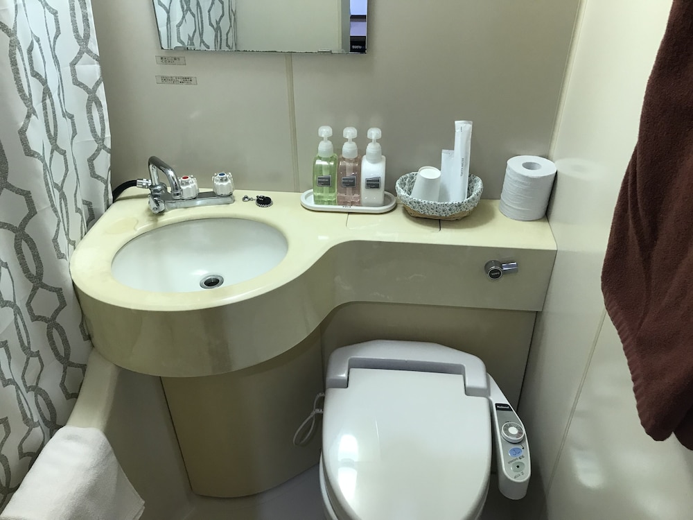 ツインルーム バスルーム0 | Biz Hotel 紀伊由良