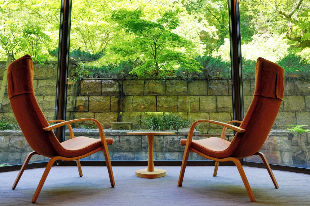 ロビーラウンジ1 | 箱根 パークス吉野